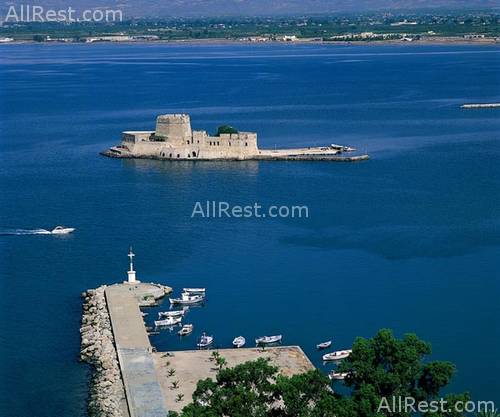 Amphitryon Hotel 25